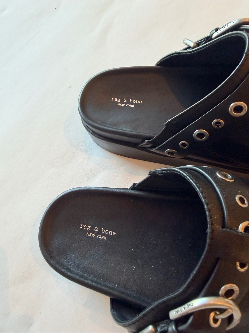 Rag & Bone Black Leather Buckle Grommet Clogs Mules Size 39 NWOT - Picture 6 of 12